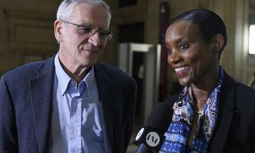 Dafroza Gauthier and her husband Alain at the Palais de Justice courthouse in Paris, 10 May 2026. The pair founded a collective dedicated to bringing Rwandans in France to justice for their suspected involvement in the 1994 genocide. -  AFP - DOMINIQUE FAGET