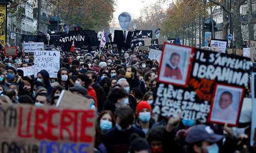 REUTERS - CHRISTIAN HARTMANN