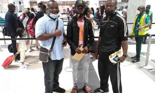 Ghana Super Bantamweight Champion Theophilus Tetteh leaves for RSA