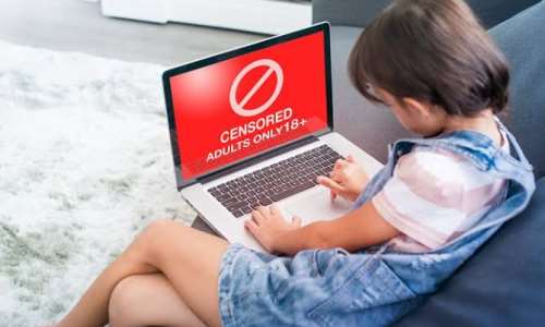 Don't Give Your Children Access To Smartphone If They Are Not Well Informed About Online Safety