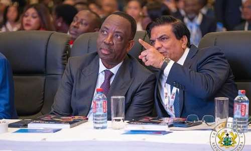 Group Executive Chairman of the KGL Group of Companies, Alex Apau Dadey (left)