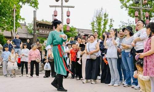 A view of Zhengzhou Movie Town in Henan Province.
