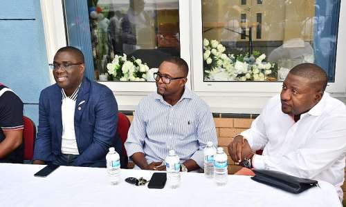 Sammi Awuku, Nana B rally supporters in UK to break the 8