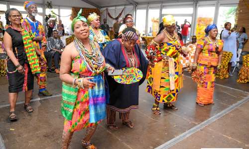 Lamisi Graces Kwaku Summer Festival kente Fugu