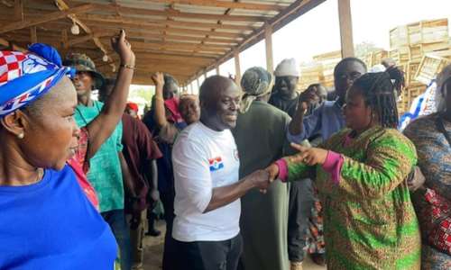 2028 Polls: Kumasi racecourse traders pledge massive support for Bawumia