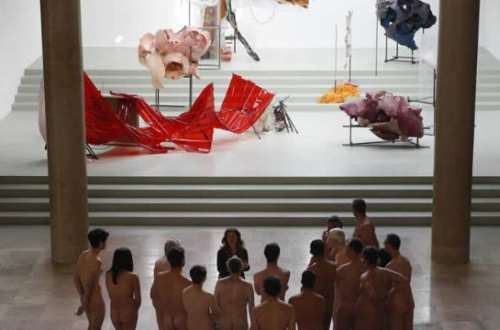 Paris Museum Opens Its Doors To Nudists
