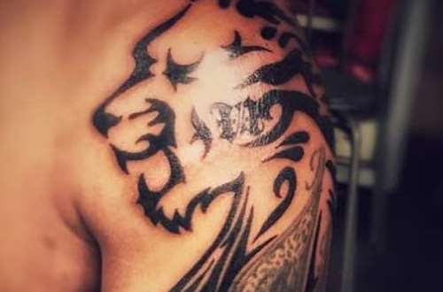 Richarlison gets new back tattoo of Neymar, Ronaldo and himself - Futbol on  FanNation