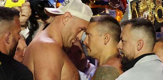 Fury shoves Usyk at weigh-in for super-fight
