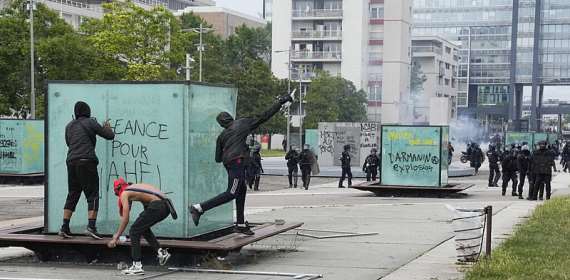 Is talk of 'rising' youth violence in France a reality or a political tool?