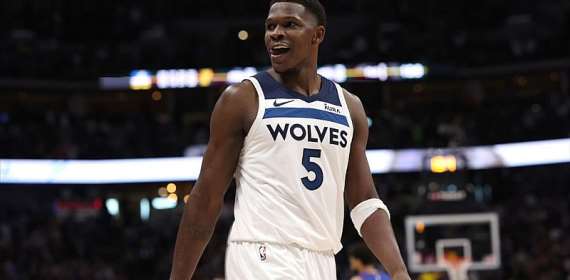 Edwards stars as Timberwolves beat Nuggets in opener