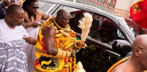 Otumfuo invite Ghanaians in US to come home to invest
