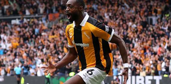 Hull City stun Manchester Unitedin dream Premier League return