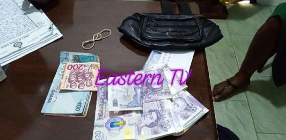 How honest station loading boy handed over missing €3,000, GH¢1,000 to Polic