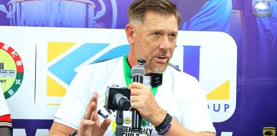 Eric Tinkler: Asante Kotoko must make Baba Yara Stadium a fortress