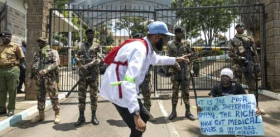 Kenyan court orders striking doctors to reach deal by Friday