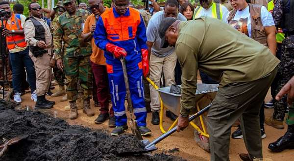 National Clean-up Exercise Day 2: We will follow up and collect all garbage left by roadsides — Mahama