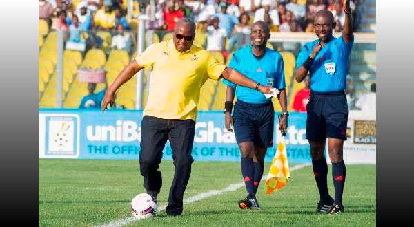 Poor refereeing destroying Ghanas football — Mahama