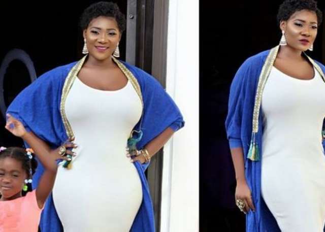 Actress, Mercy Johnson Flaunts Curves in Public