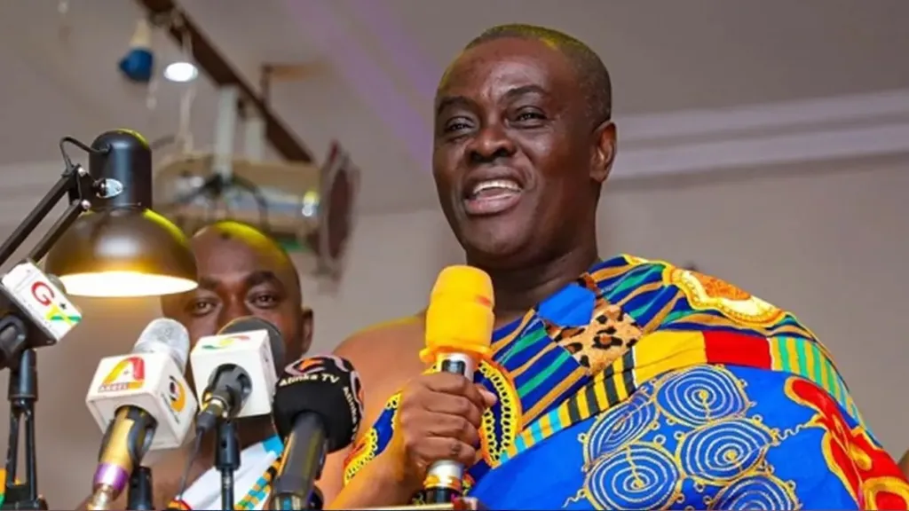 Select your running mate from Bono region or lose our support – Dormaahene tells Bawumia