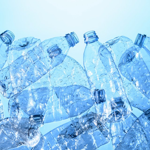 Plastic Bottles vs. Aluminum Cans Who'll Win The Global Water Fight?