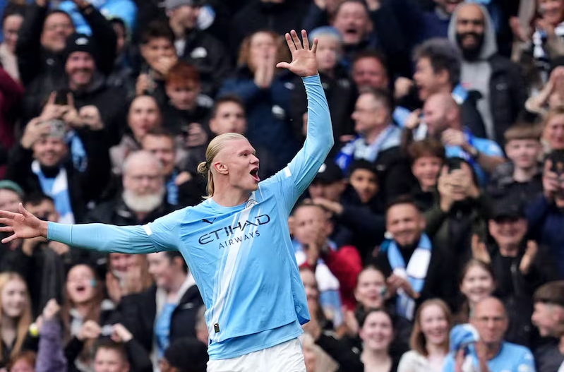 PL: Erling Haaland stars as Manchester City beat Everton to go top