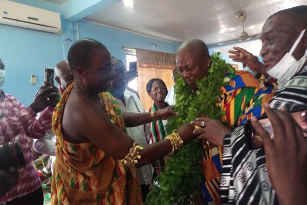Ada: Mahama Installed As Nene Kabo Odey Peo I