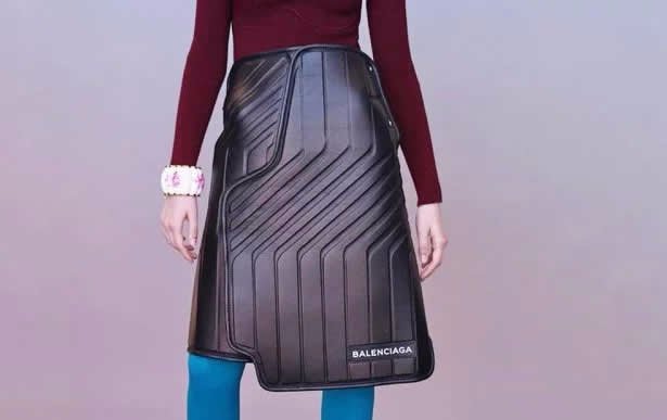 Balenciaga floor discount mat skirt