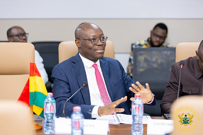 Finance Minister approves three quarters of rent allowances for security ser