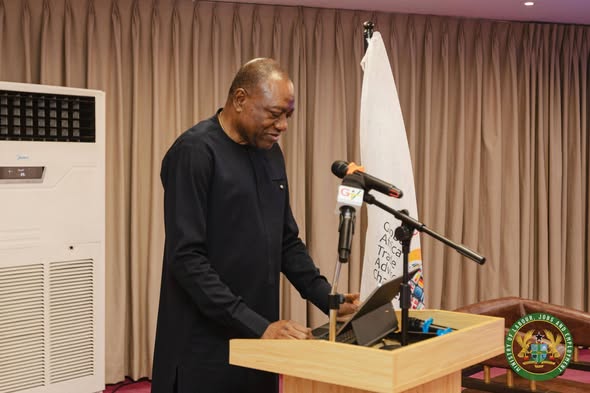  Labour Minister calls for renewed African economic awakenin...