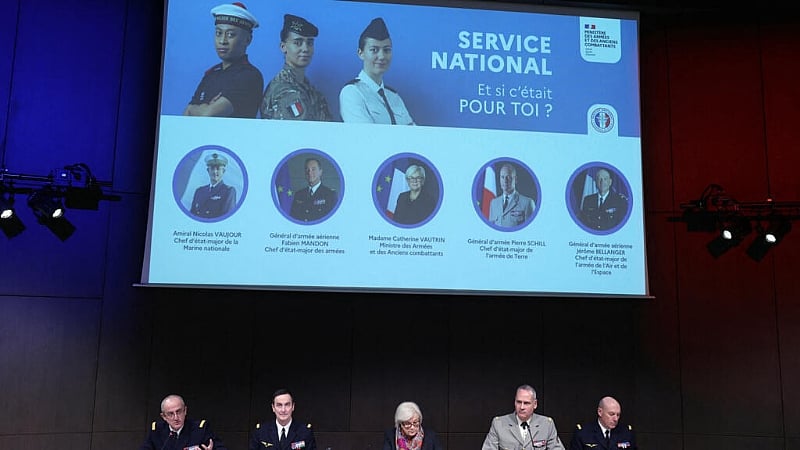 France launches recruitment for ten-month voluntary national military service