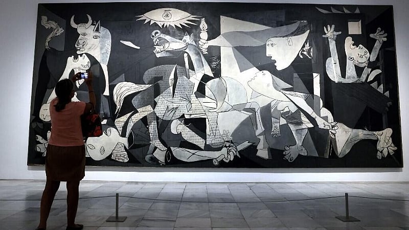 German president visits Spanish town of Guernica, hit by Nazi bombs in 1937