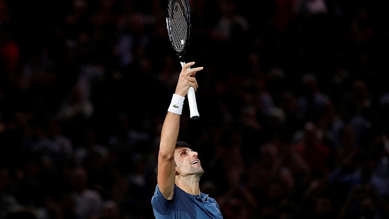 Djokovic edges Federer to reach Rolex Paris Masters final