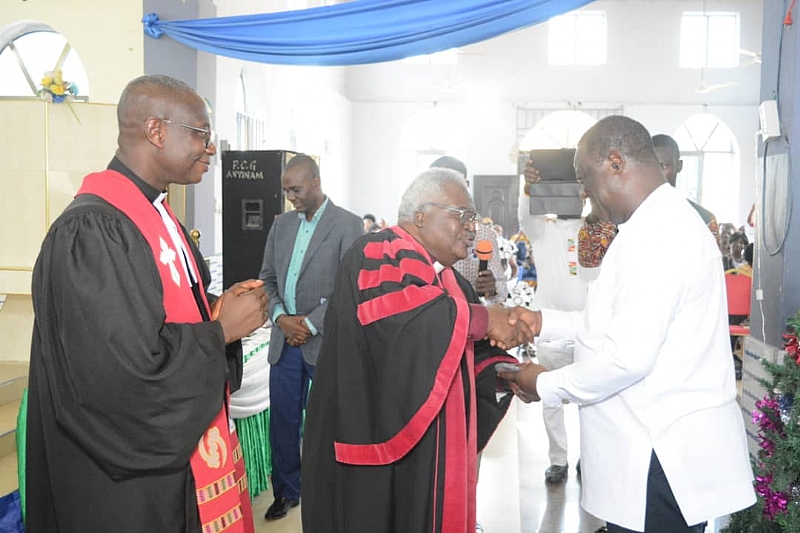 Presby Church Honours Roads Minister, Others