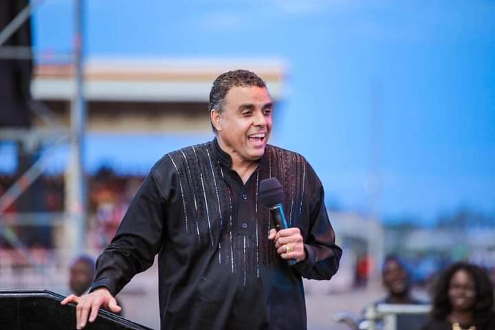 bishop dag heward mills net worth