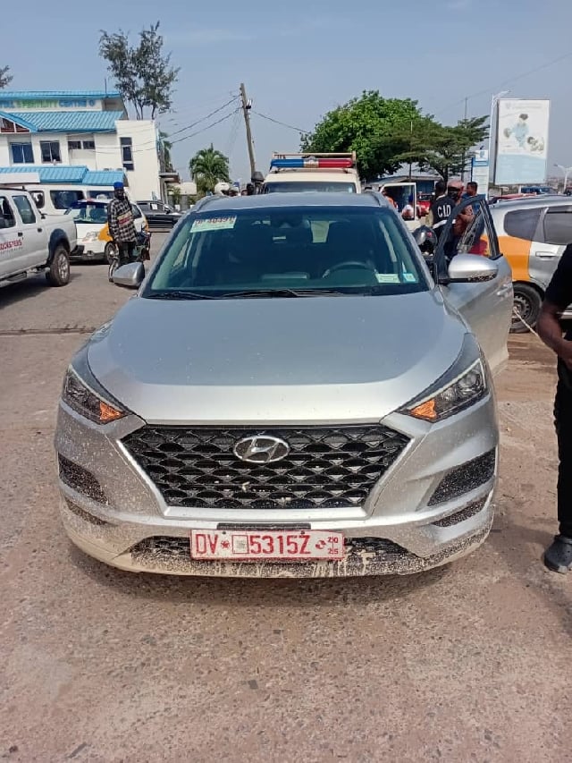 Police bust two in dramatic highway chase after carjacking i...