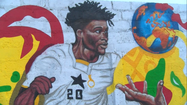 2022 World Cup: Ghana star Mohammed Kudus honoured with mural in ...