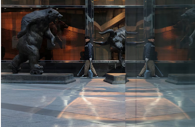 EU Moves to Indefinitely Freeze Russian Assets, Clearing Path for Ukraine Loan