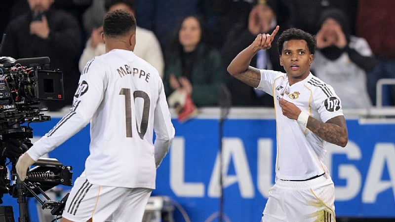 La Liga: Real Madrid ease pressure on Xabi Alonso with win at Alaves