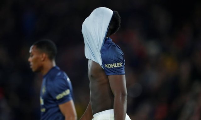 Man Utd Fight Back To Take Point At Struggling Southampton