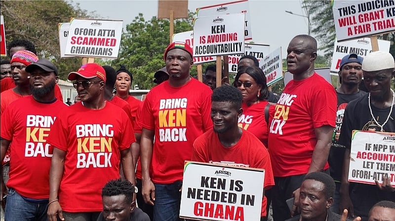 “Bring Back Ken”: Arise Ghana Protest Enters Day Three at U....