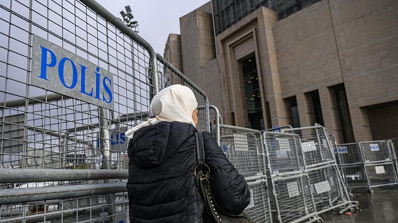 Two French women jailed in Turkey over drug 'mule' case