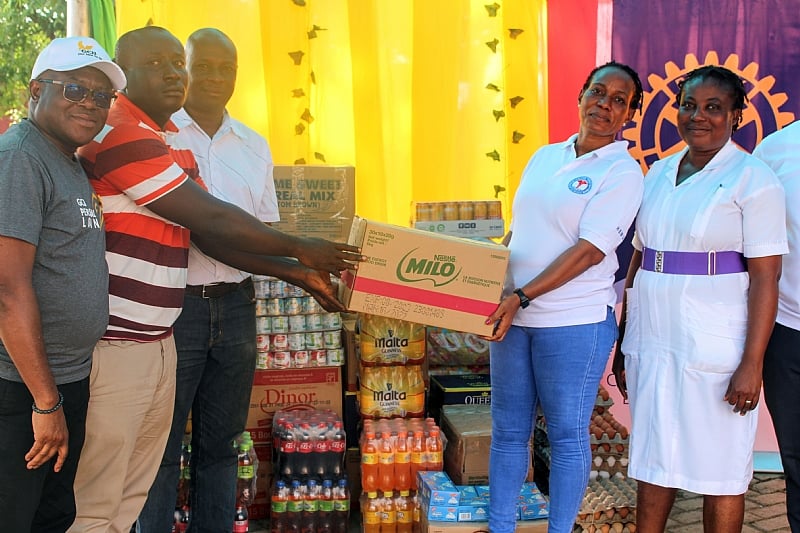Children Living With HIV/AIDS in Obuasi receive food items