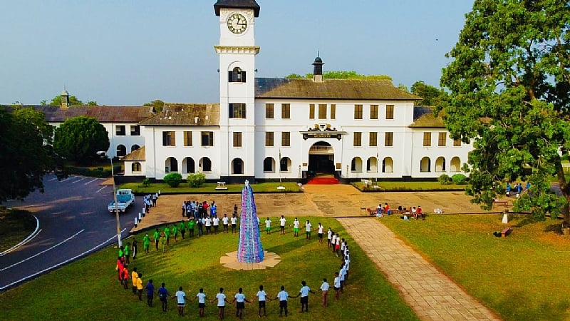 Recycle Up Ghana Supports Achimota School With MCKINGTORCH Christmas Tree recycle-up-ghana-supports-achimota-school-with-mckingtorch-christmas-tree