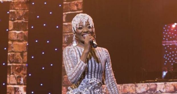 Efya Performs Suzzie & Matt’s Gospel Song At Girl Talk Concert
