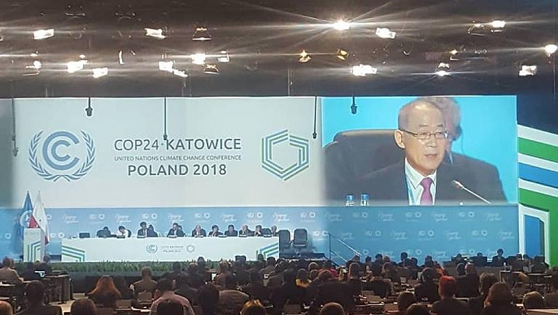 Grim warning casts shadow over UN climate talks