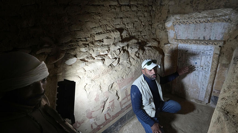 Egypt unveils tombs and possibly its oldest ever mummy in new excavation