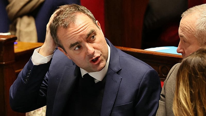 French government holds firm as divisive budget survives no-confidence votes