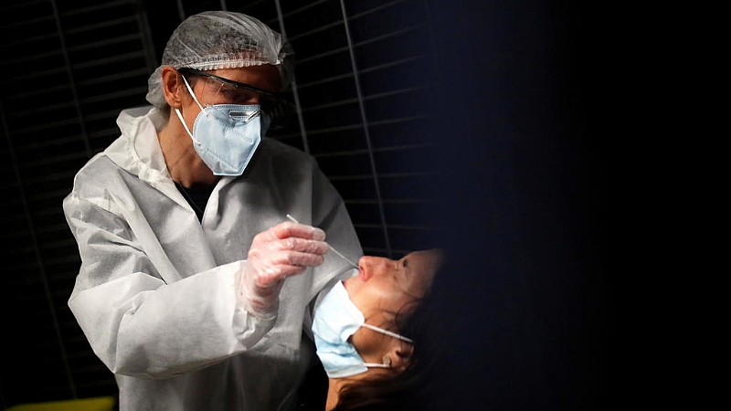 French scientists wary about preparedness for coronavirus variant