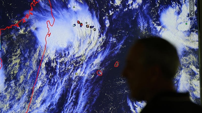 French weather service under fire after winter forecasts miss the mark