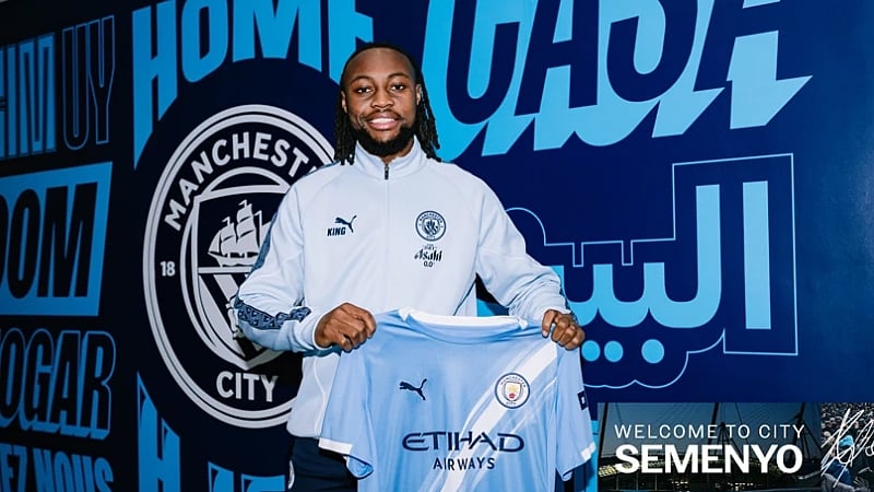 Manchester City announce signing of Ghana forward Antoine Se...